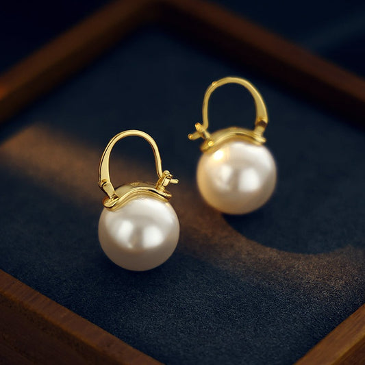 Vintage-Inspired Faux Pearl Stud Earrings